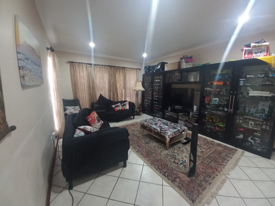 4 Bedroom Property for Sale in Cashan North West